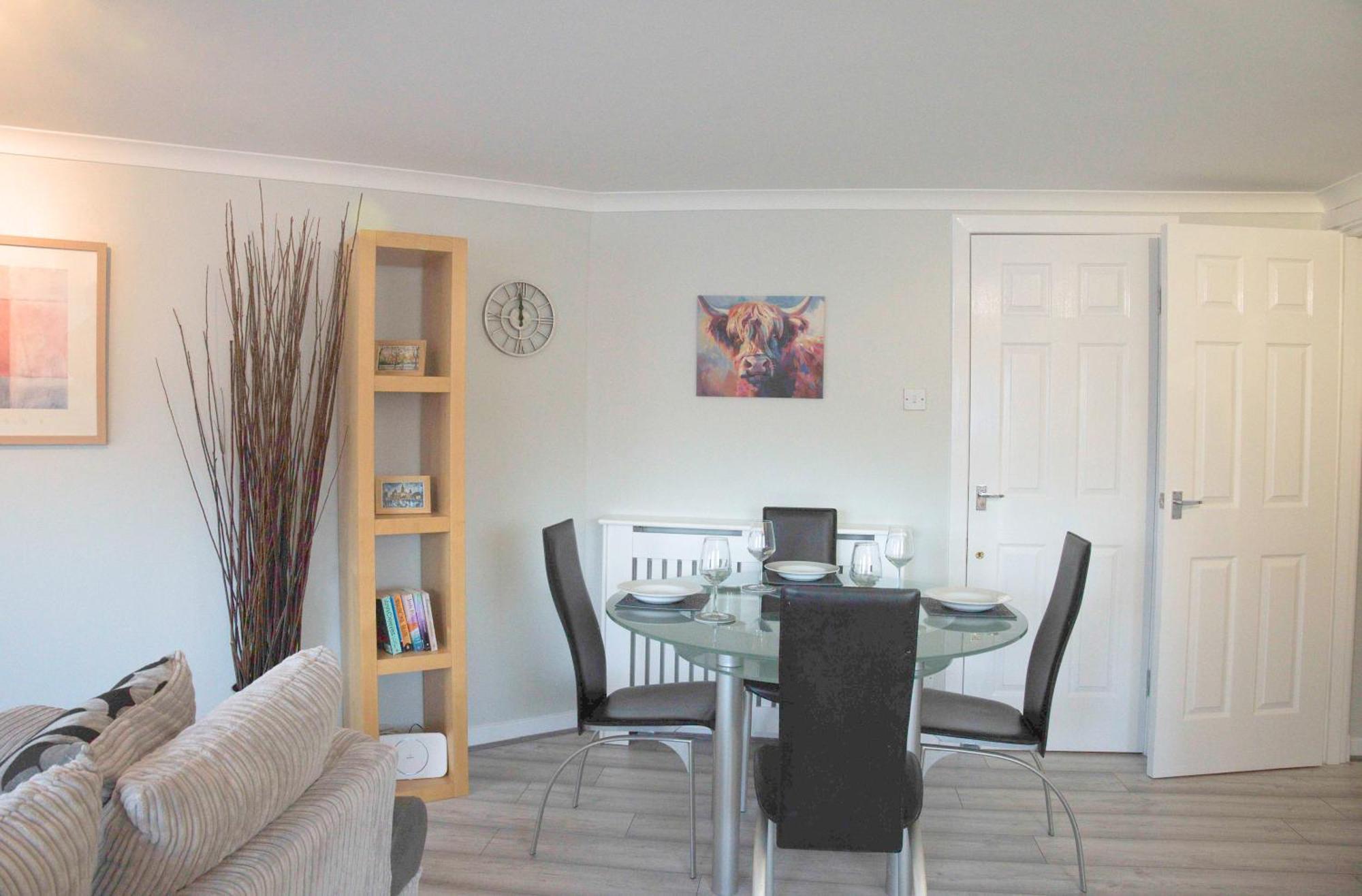 Fabulous Stylish Flat In Merchant City & Free Secure Parking Glasgow Exterior photo